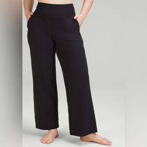 lululemon Align HR Wide-Leg Pant Short BLK